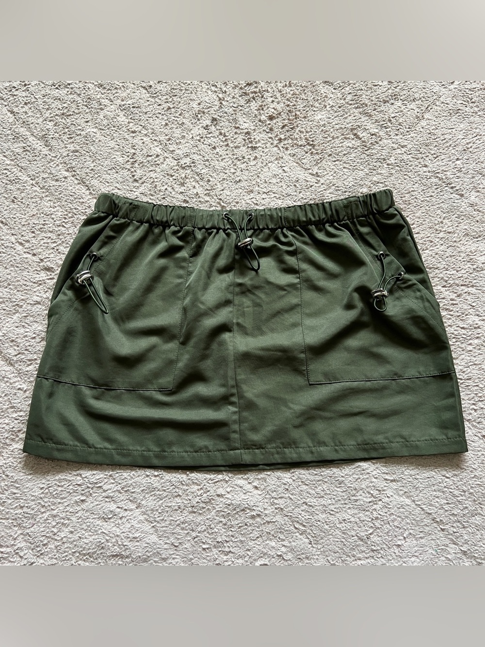 NWT Edikted Delta Cargo Mini Skirt Preppy Stretchy Minimalist Biker Gorp Sz S - Picture 1 of 5
